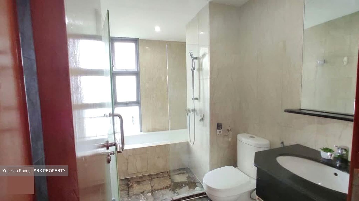 The Madeira (D23), Condominium #561223091